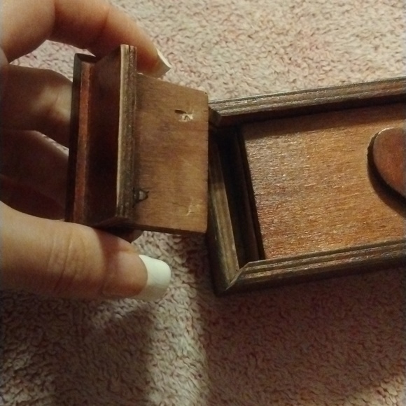 Wooden puzzle box - Picture 8 of 8